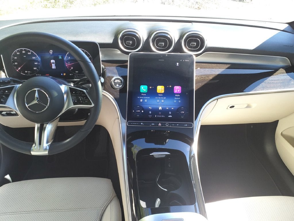 2025 Mercedes-Benz GLC GLC 300