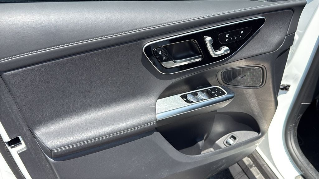 2025 Mercedes-Benz GLC GLC 300