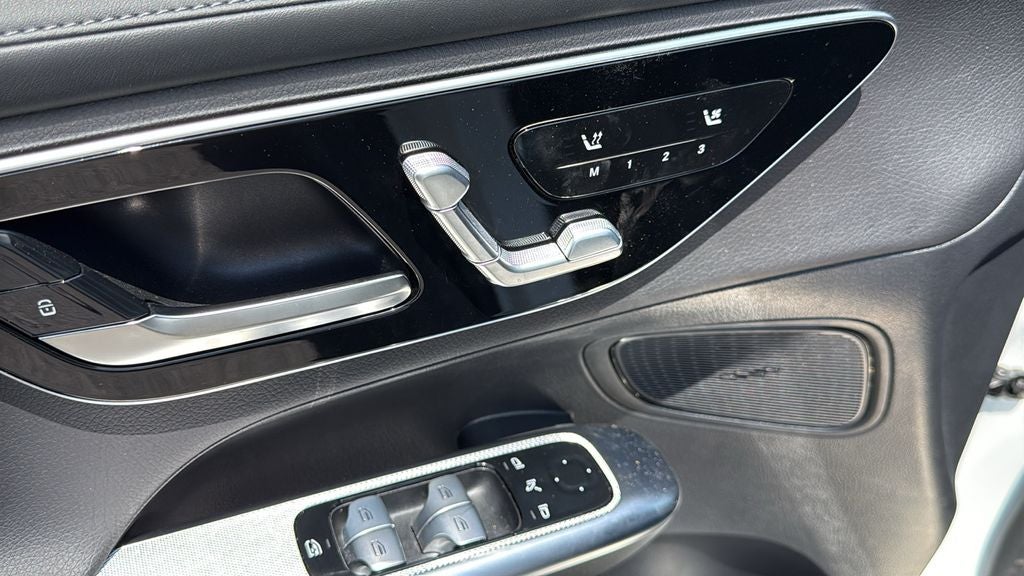 2025 Mercedes-Benz GLC GLC 300