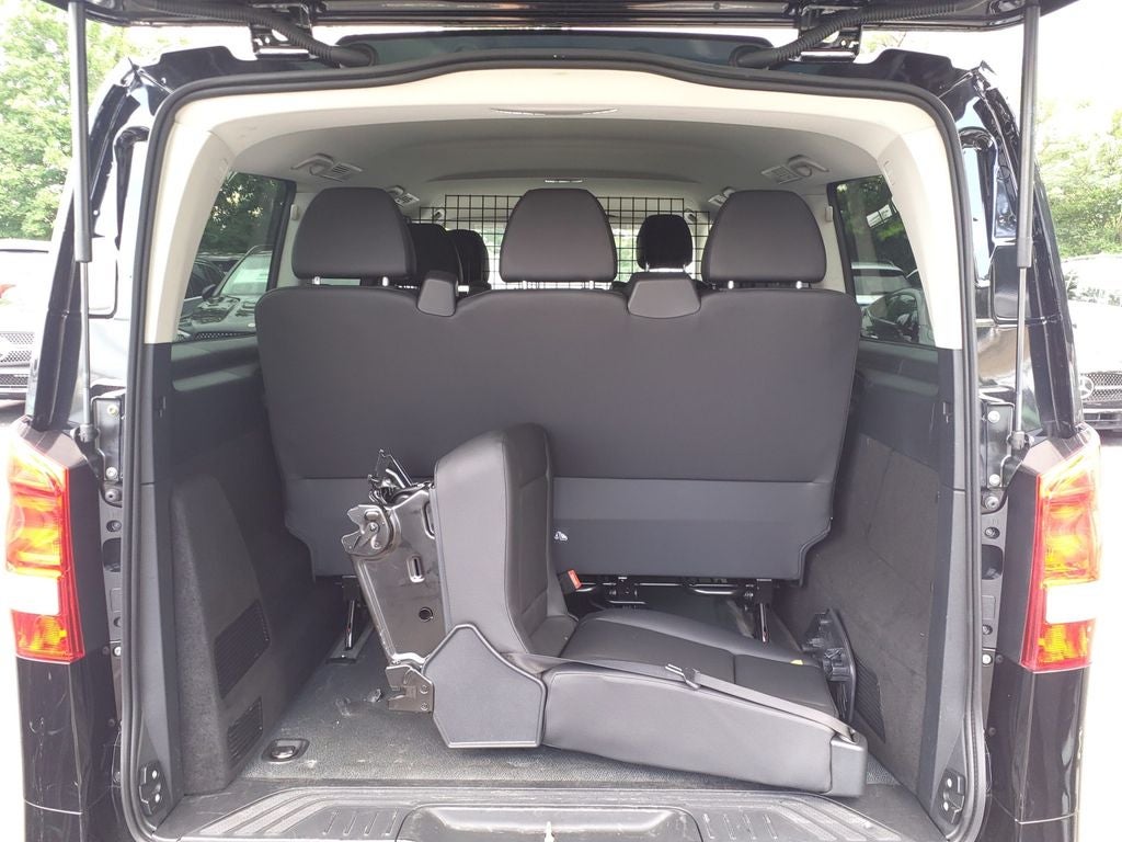 2023 Mercedes-Benz Metris Passenger 8 PASSENGER