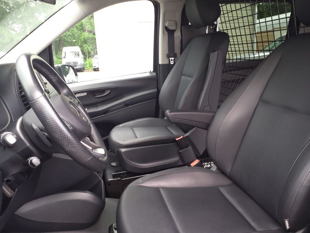 2023 Mercedes-Benz Metris Passenger 8 PASSENGER