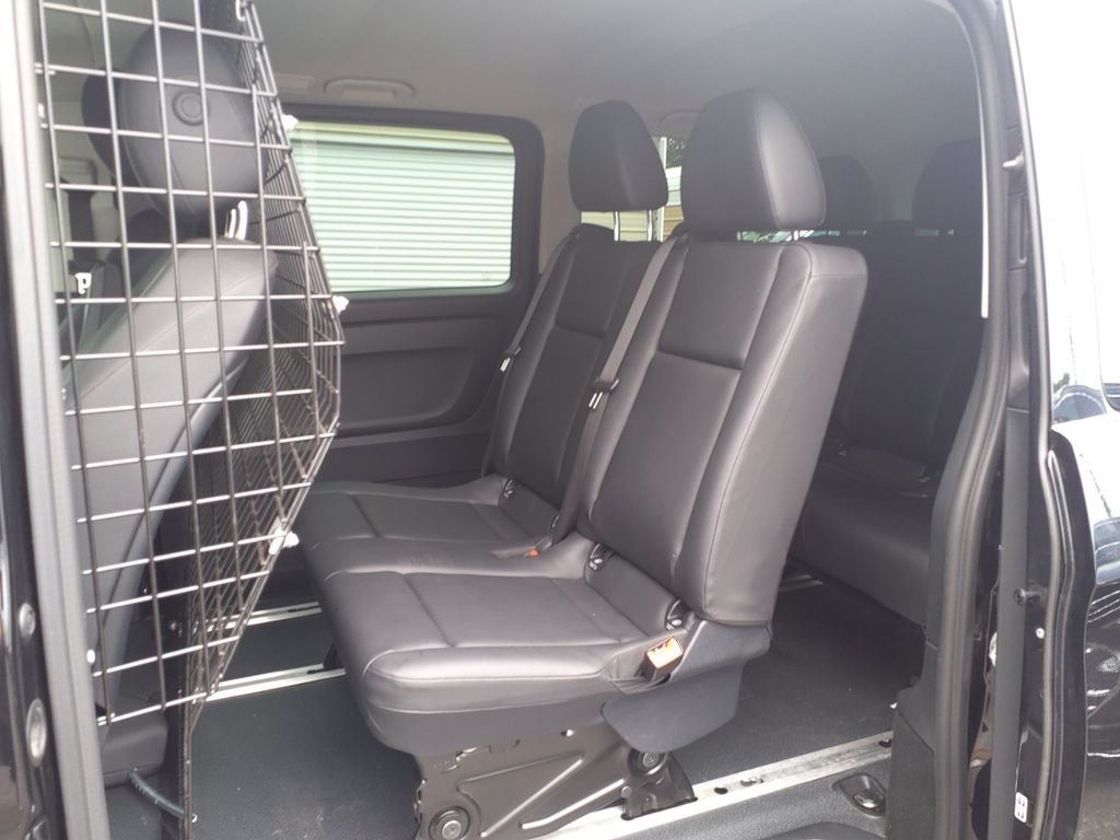 2023 Mercedes-Benz Metris Passenger 8 PASSENGER