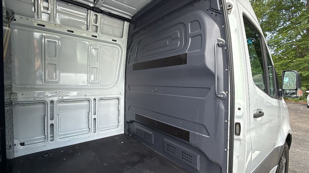 2023 Mercedes-Benz Sprinter 2500 Cargo 170 WB High Roof