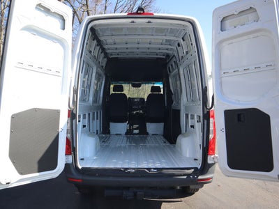 2024 Mercedes-Benz Sprinter 2500 Crew 144 WB