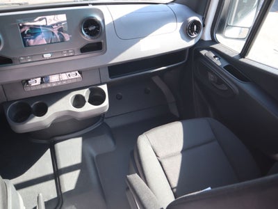 2024 Mercedes-Benz Sprinter 2500 Crew 144 WB