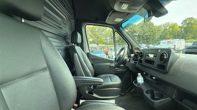 2025 Mercedes-Benz Sprinter 2500 Cargo 144 WB HIGH ROOF