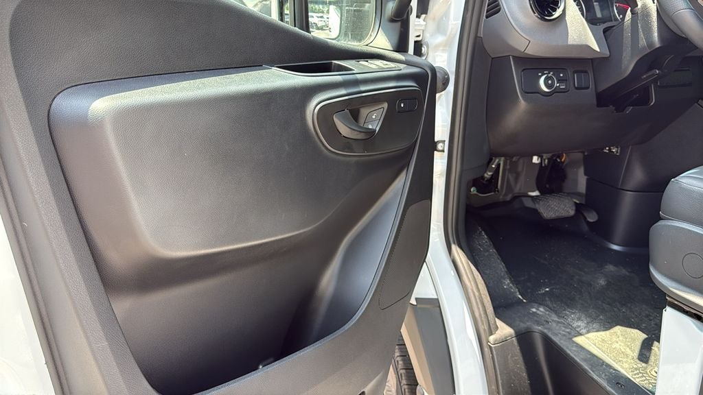 2025 Mercedes-Benz Sprinter 2500 Cargo 170 WB High Roof