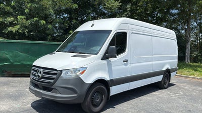 2025 Mercedes-Benz Sprinter 2500 Cargo 170 WB High Roof