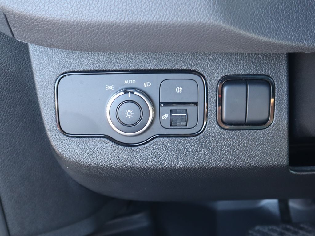 2025 Mercedes-Benz Sprinter 2500 Passenger 170 WB High Roof 15 passenger rear a/c