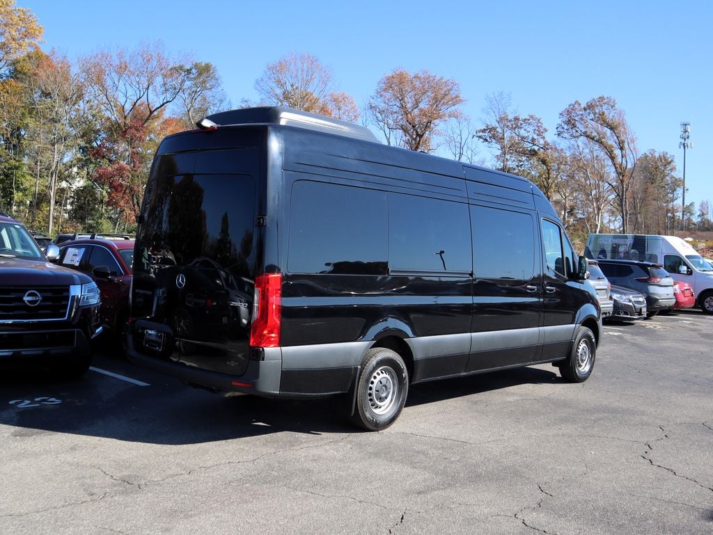 2025 Mercedes-Benz Sprinter 2500 Passenger 170 WB High Roof 15 passenger rear a/c