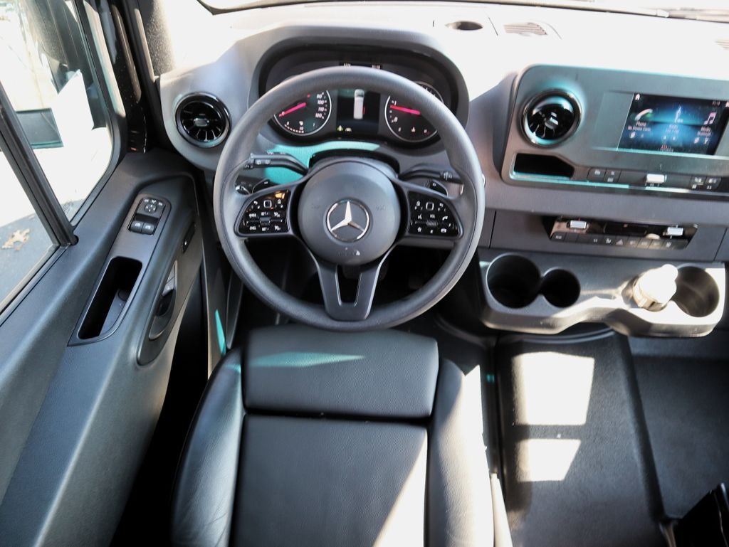 2024 Mercedes-Benz Sprinter 2500 Passenger 144 WB 12 passenger highroof