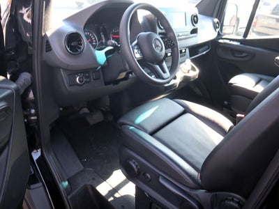 2024 Mercedes-Benz Sprinter 2500 Passenger 144 WB 12 passenger highroof