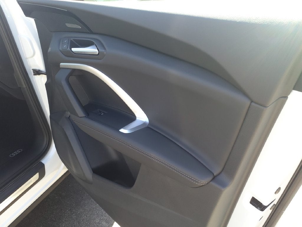 2025 Audi Q5 2.0T Premium Plus quattro