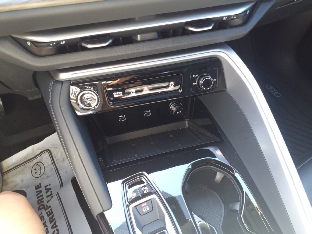 2025 Audi Q5 2.0T Premium Plus quattro