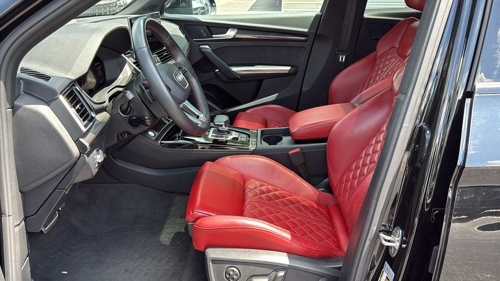 2023 Audi SQ5 Premium Plus quattro