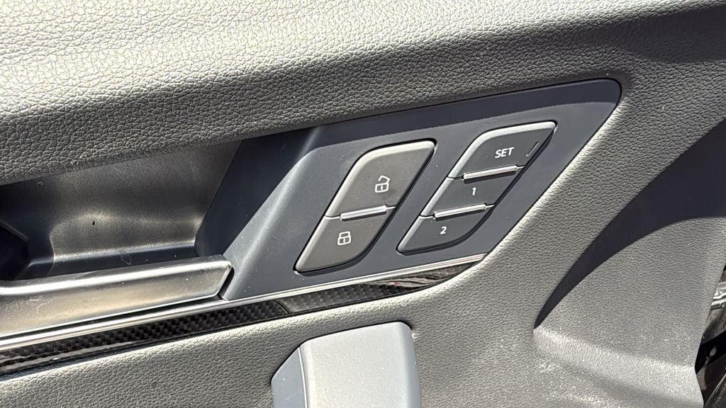 2023 Audi SQ5 Premium Plus quattro