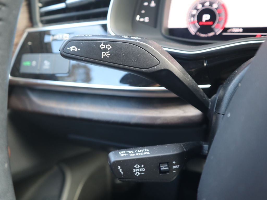 2020 Audi Q8 55 Premium Plus quattro