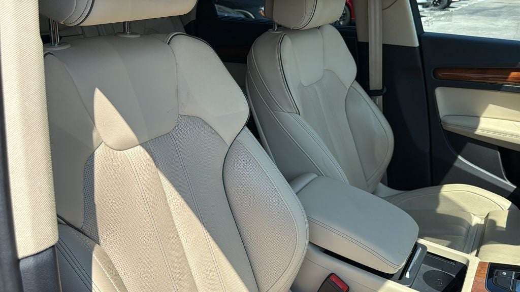 2022 Audi Q5 45 S line Prestige quattro