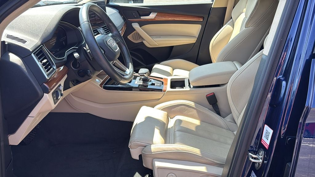 2022 Audi Q5 45 S line Prestige quattro
