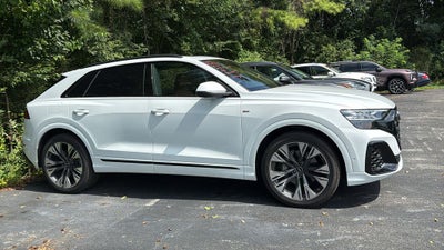 2025 Audi Q8 55 Prestige quattro