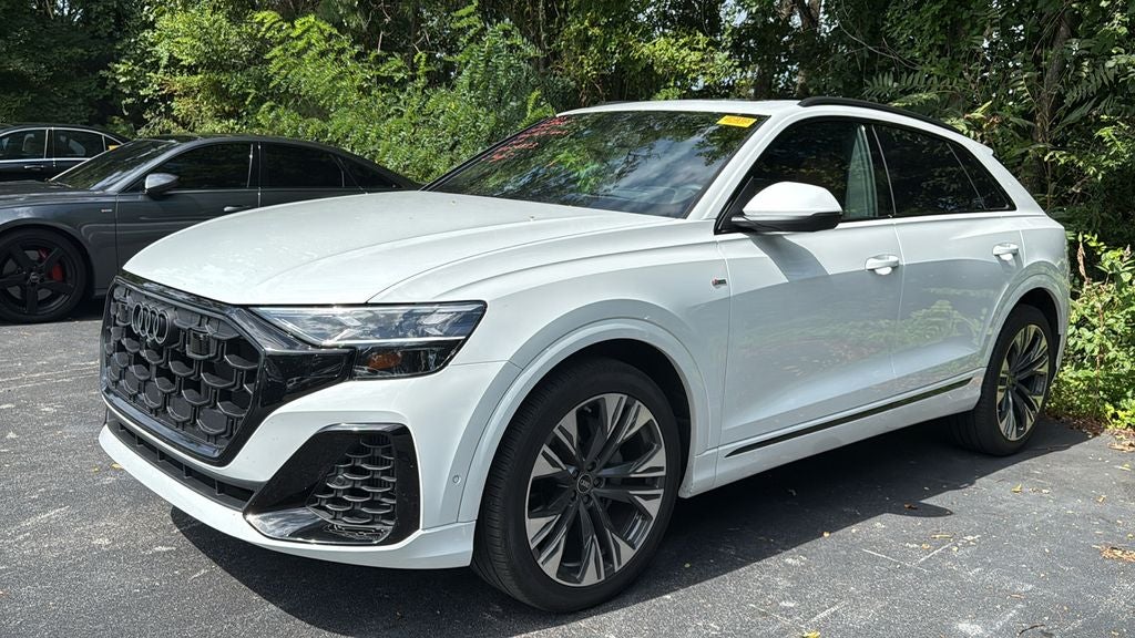 2025 Audi Q8 55 Prestige quattro