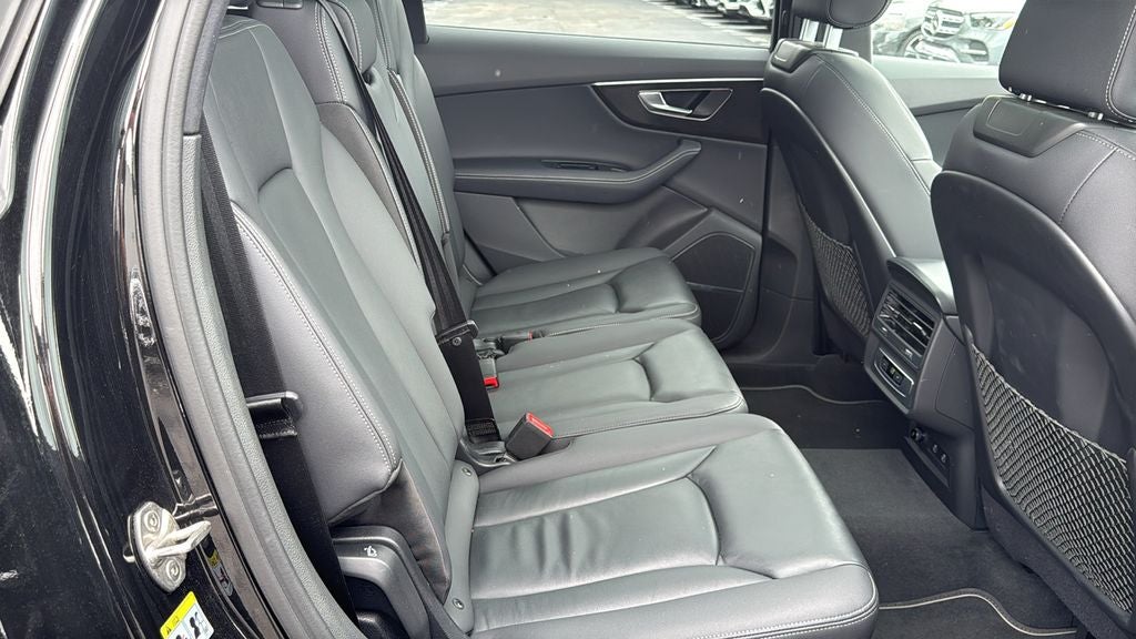 2025 Audi Q7 55 Premium Plus quattro