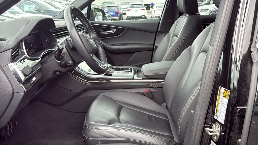 2025 Audi Q7 55 Premium Plus quattro
