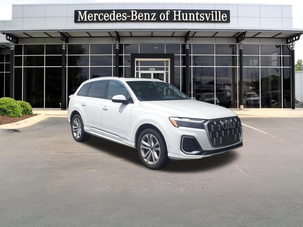2025 Audi Q7 55 Premium Plus quattro Tiptronic's photo