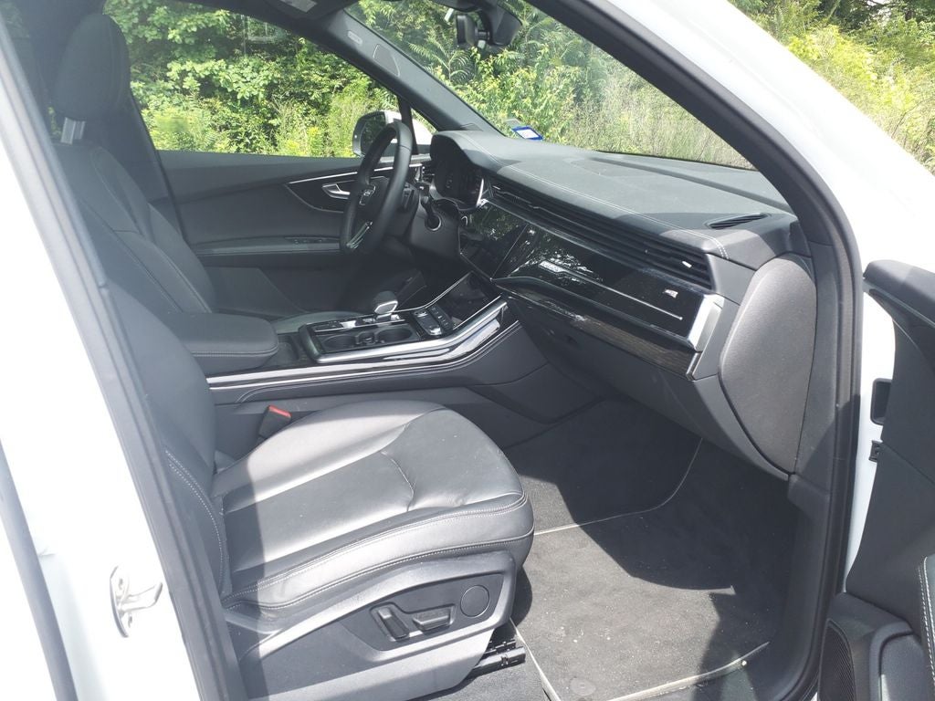 2025 Audi Q7 55 Premium Plus quattro