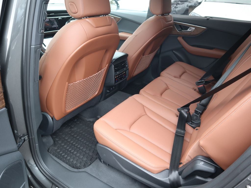 2026 Audi Q7 55 Premium Plus quattro