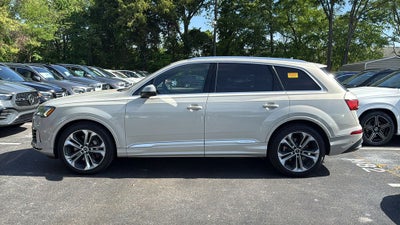 2021 Audi Q7 55 Prestige quattro
