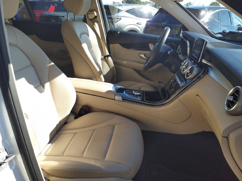 2019 Mercedes-Benz GLC GLC 300