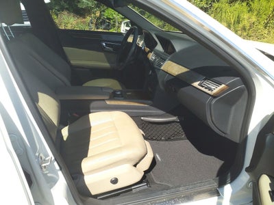 2011 Mercedes-Benz E-Class E 550 SPORT
