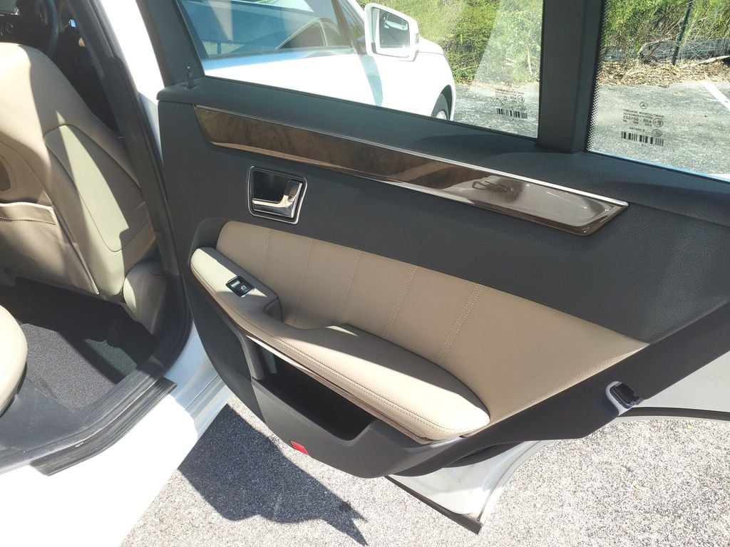 2011 Mercedes-Benz E-Class E 550 SPORT