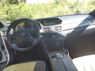 2011 Mercedes-Benz E-Class E 550 SPORT