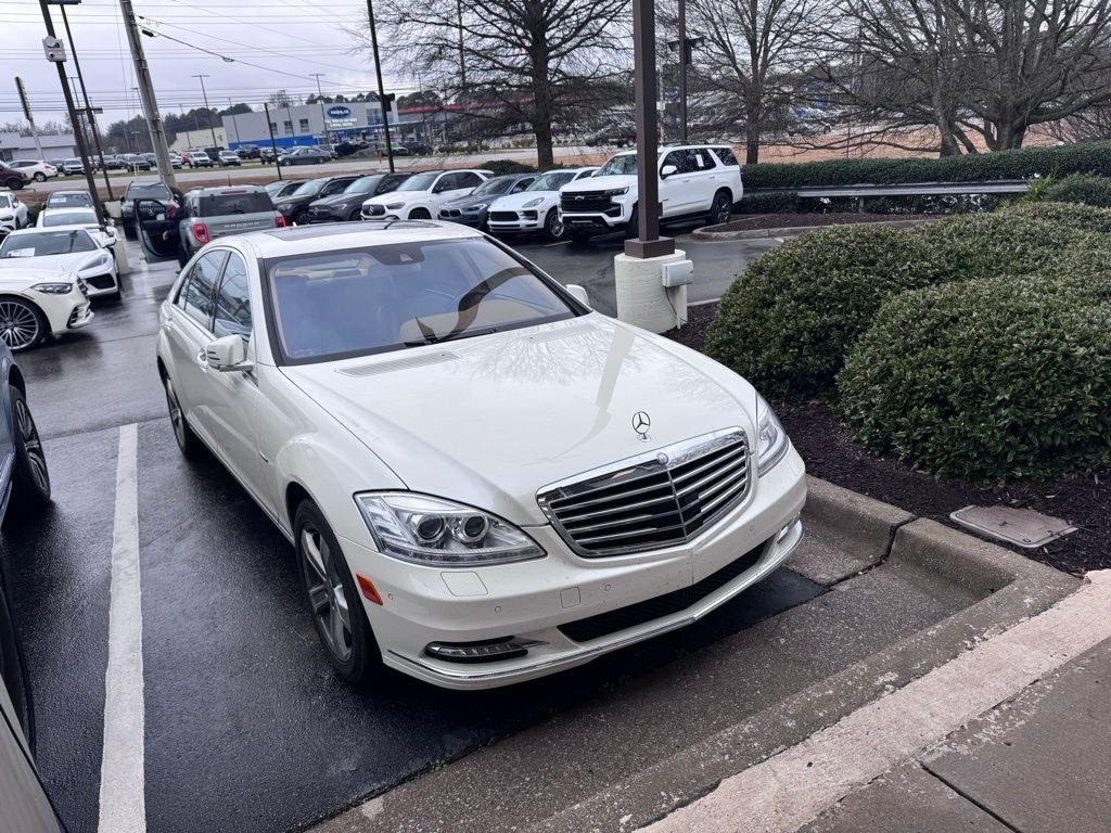 2012 Mercedes-Benz S-Class S 550 Base