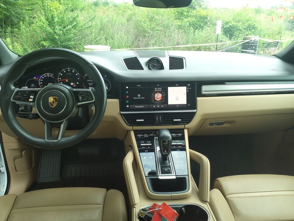 2023 Porsche Cayenne Base
