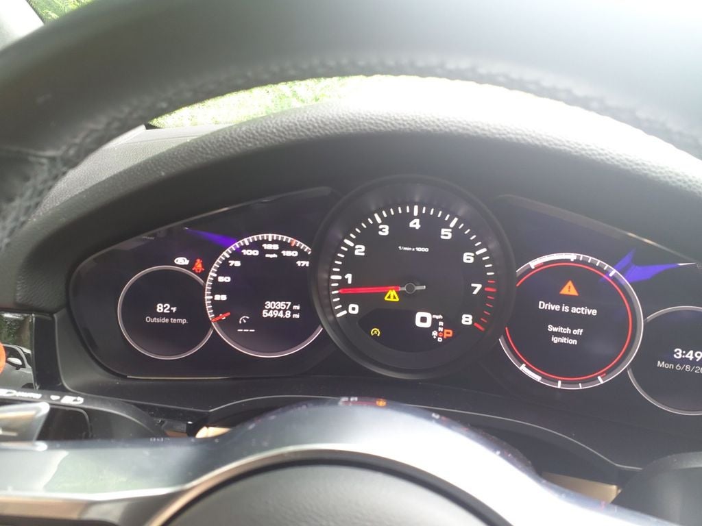 2023 Porsche Cayenne Base