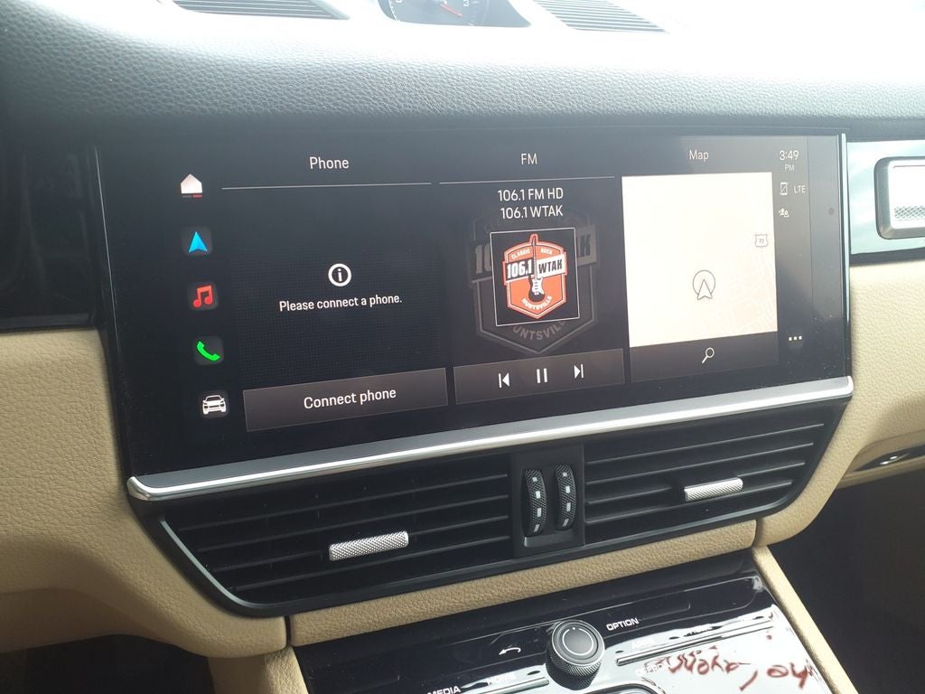 2023 Porsche Cayenne Base