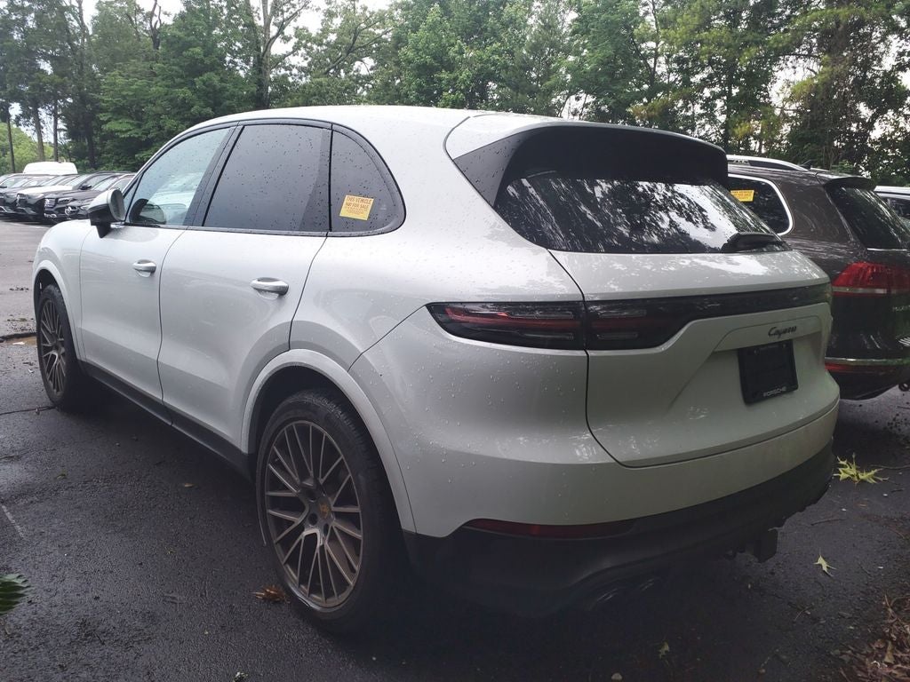 2023 Porsche Cayenne Base