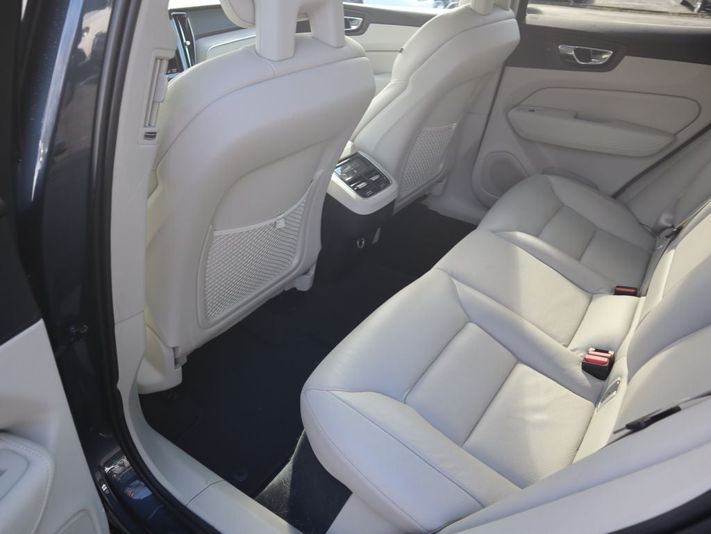 2018 Volvo XC60 T5 Inscription