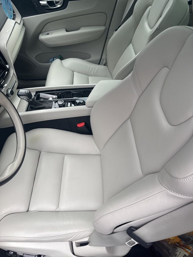 2018 Volvo XC60 T5 Inscription