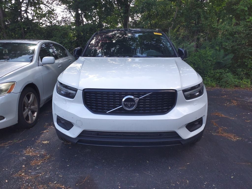 2019 Volvo XC40 R-Design