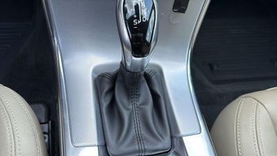 2017 Volvo XC60 T5 Dynamic