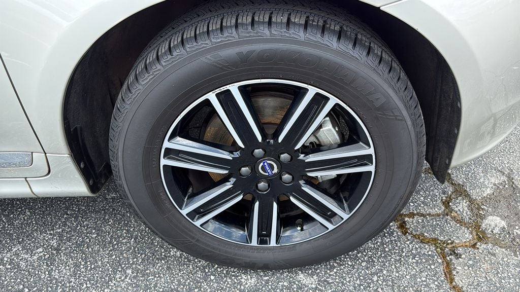 2017 Volvo XC60 T5 Dynamic