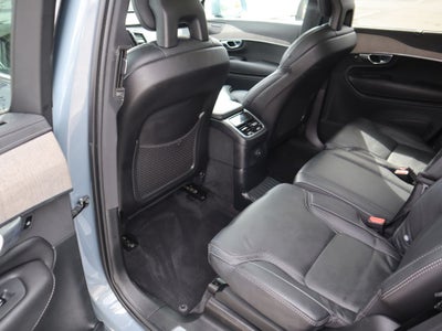 2022 Volvo XC90 Recharge Plug-In Hybrid T8 Inscription 7 Passenger