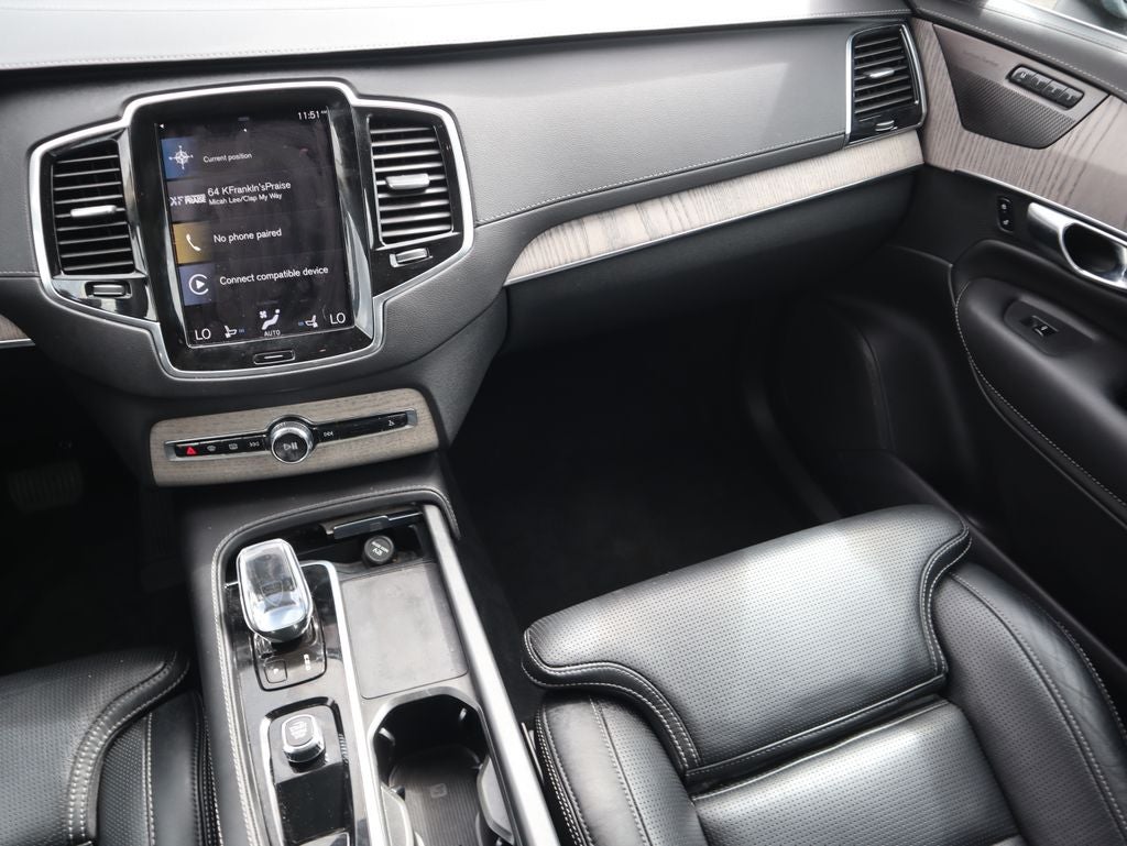 2022 Volvo XC90 Recharge Plug-In Hybrid T8 Inscription 7 Passenger