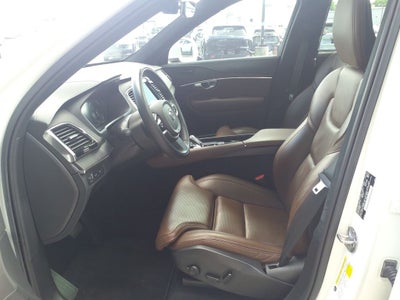 2022 Volvo XC90 Recharge Plug-In Hybrid T8 Inscription Extended Range 7P