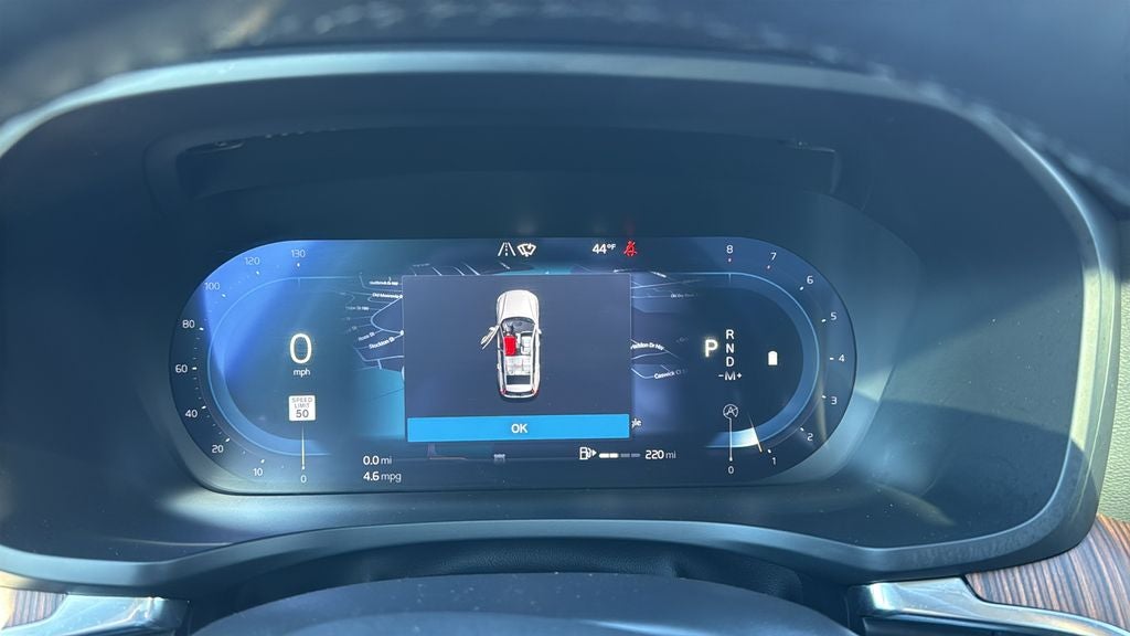 2025 Volvo V60 Cross Country B5 Plus AWD