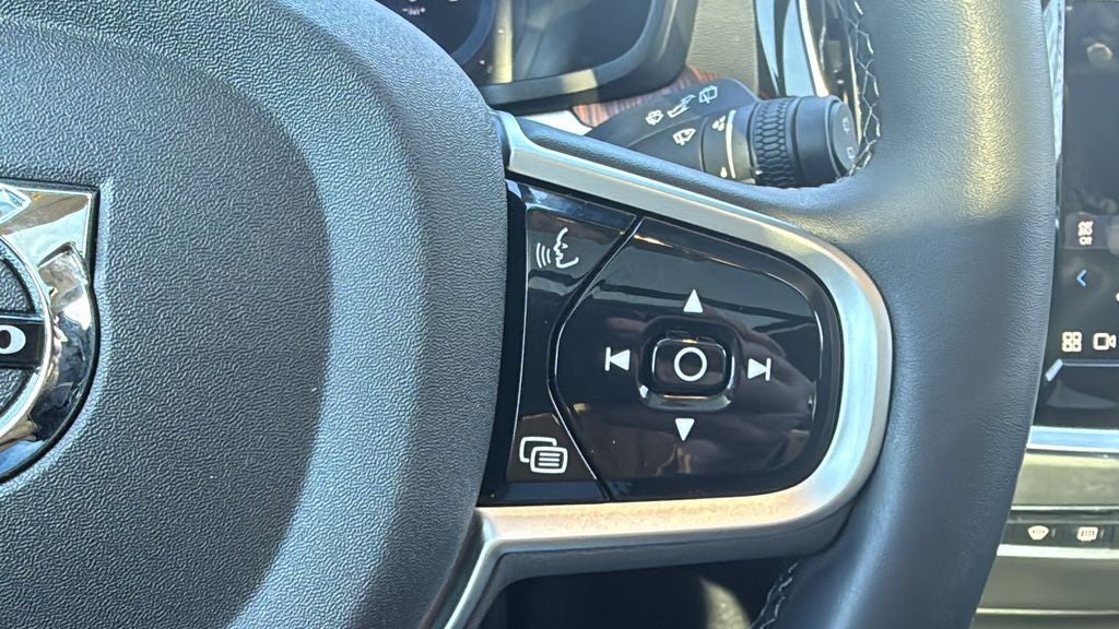 2025 Volvo V60 Cross Country B5 Plus AWD